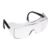 3M 12166防雾防刮擦防护眼镜（可佩戴近视镜使用）