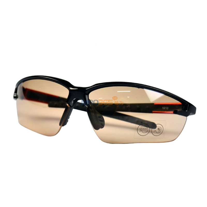 代尔塔101110 防刮擦安全防护眼镜